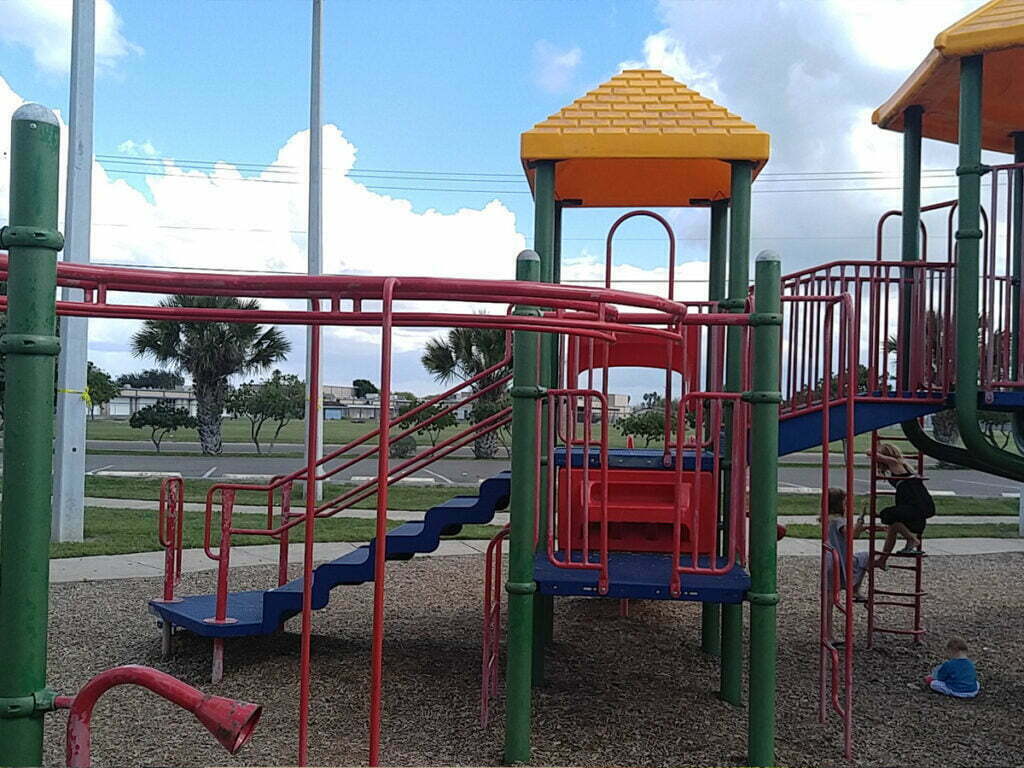 Freddy Gonzalez Memorial Park Splash Playground